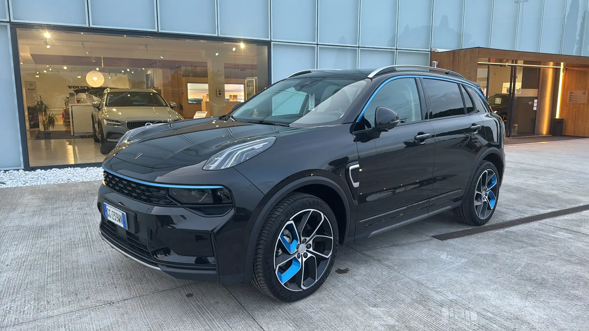 Lynk & Co 01 1.5 td phev auto Nero - 1