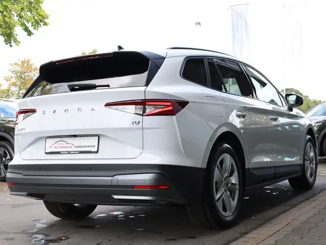 Skoda Enyaq view 11