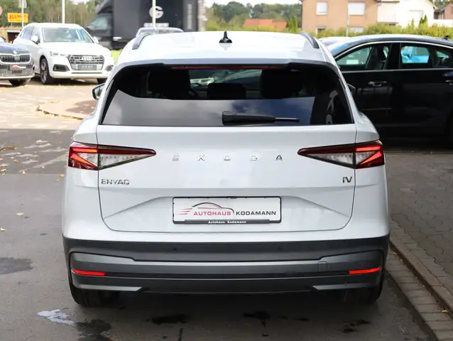 Skoda Enyaq view 9