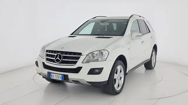 Mercedes-Benz ML 350 ML 350 Chrome auto