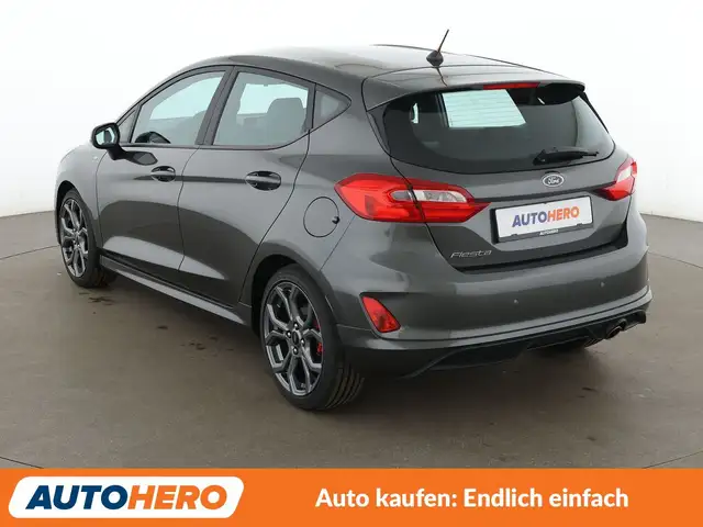 Ford Fiesta view 4