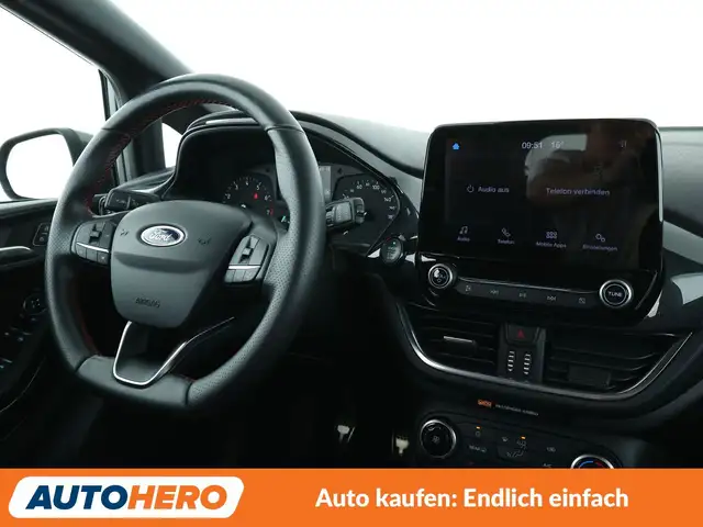 Ford Fiesta view 13