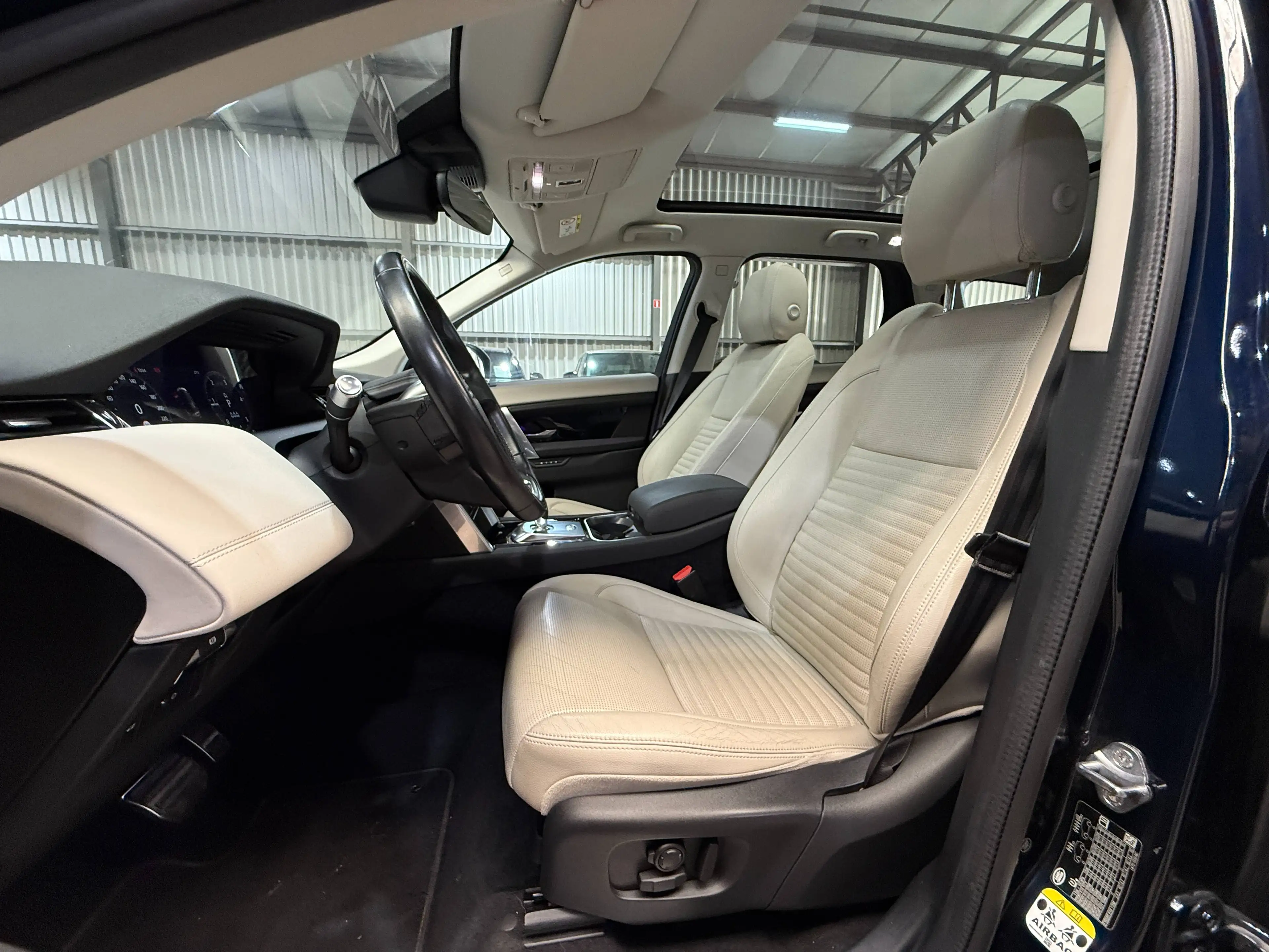Land Rover Discovery Sport Discovery Sport 2.0 TD4 Urban Series SE Dynamic — photo 12