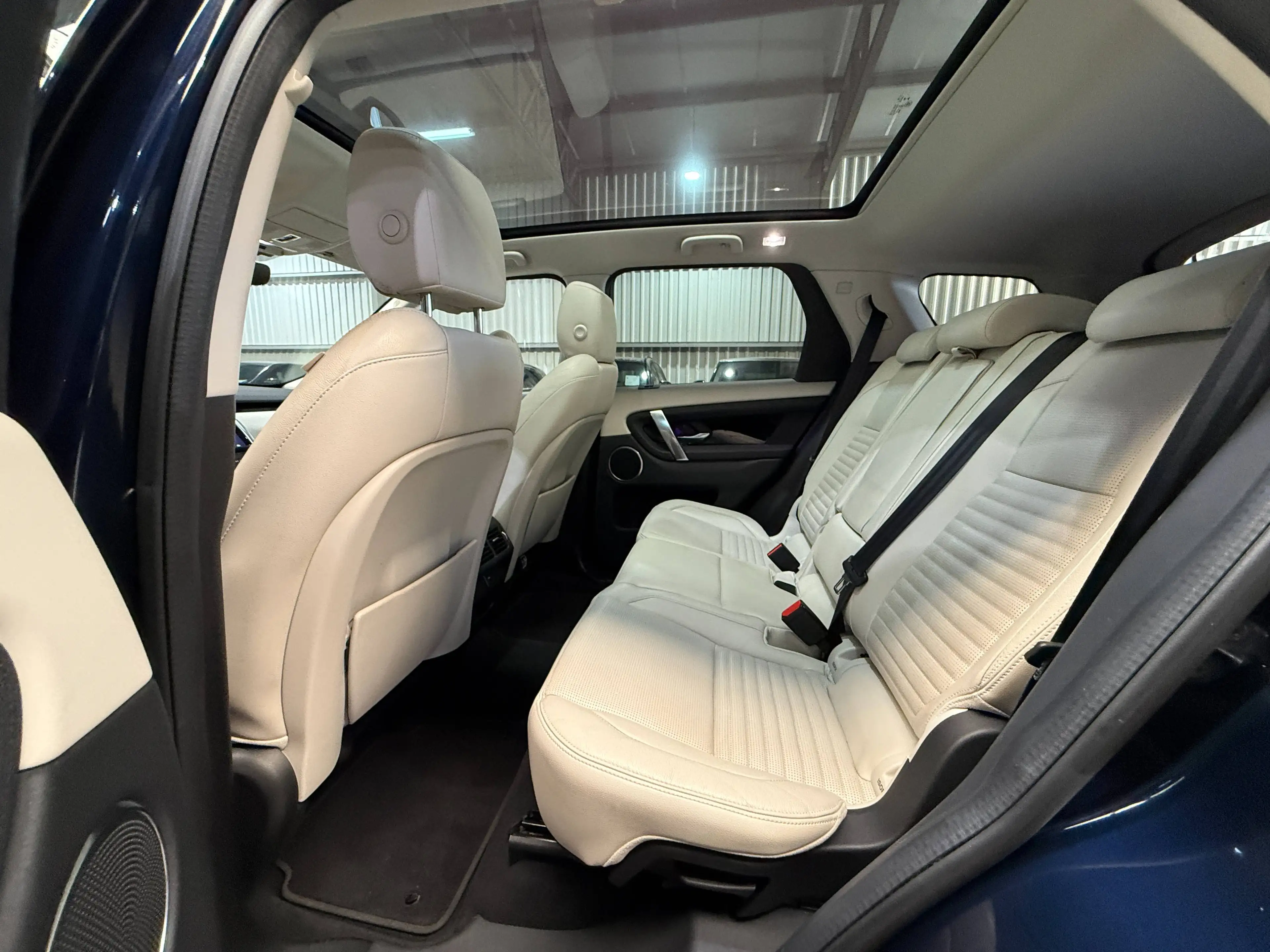 Land Rover Discovery Sport Discovery Sport 2.0 TD4 Urban Series SE Dynamic — photo 11