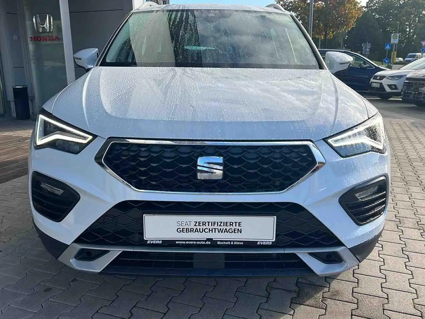 SEAT Ateca 1.5 TSI DSG Style Edition NAVI AHK KAMERA Weiß - 2