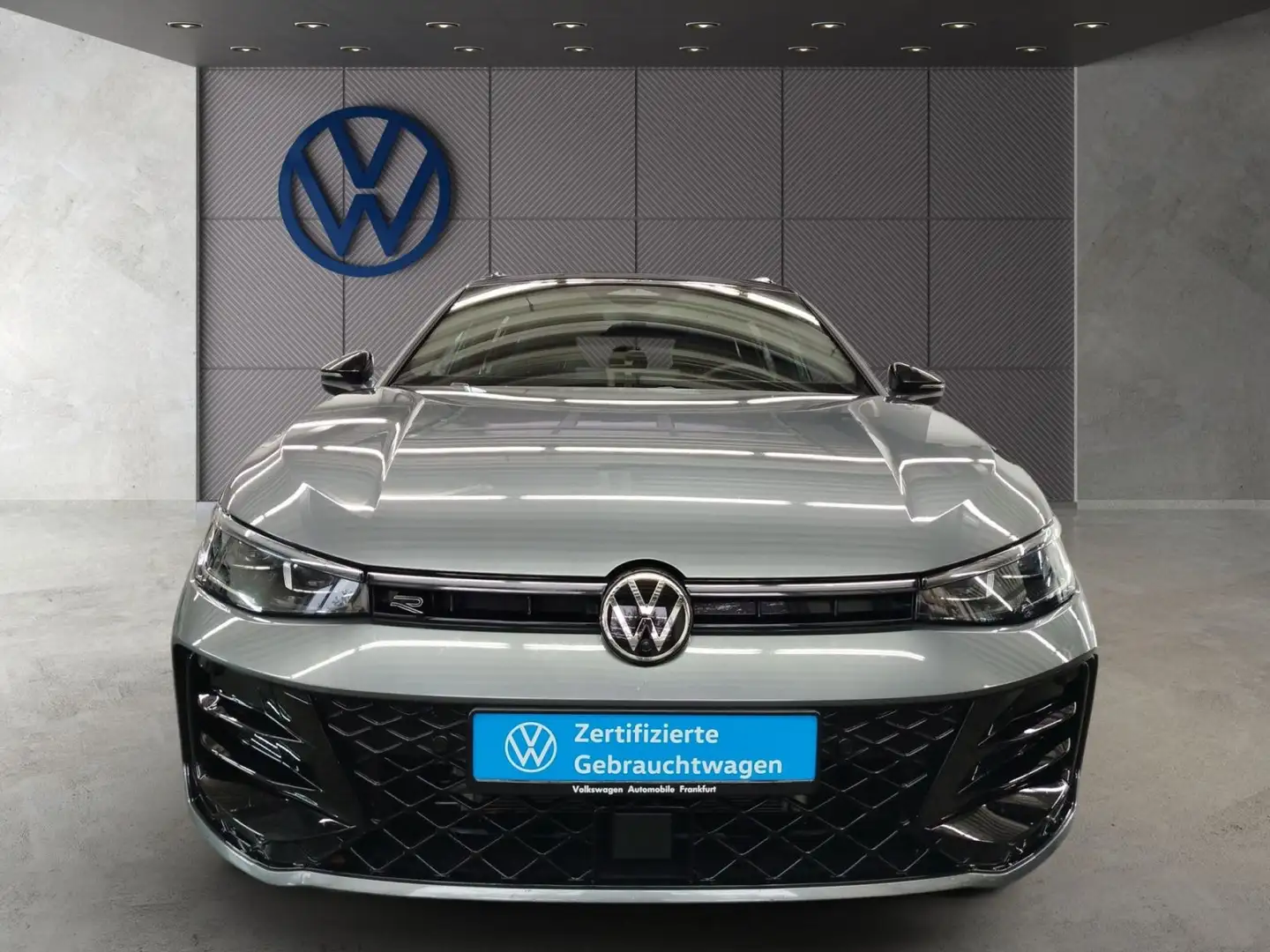 Volkswagen Passat Variant 1.5 TSI DSG eHybrid Navi IQ.Light Grau - 2