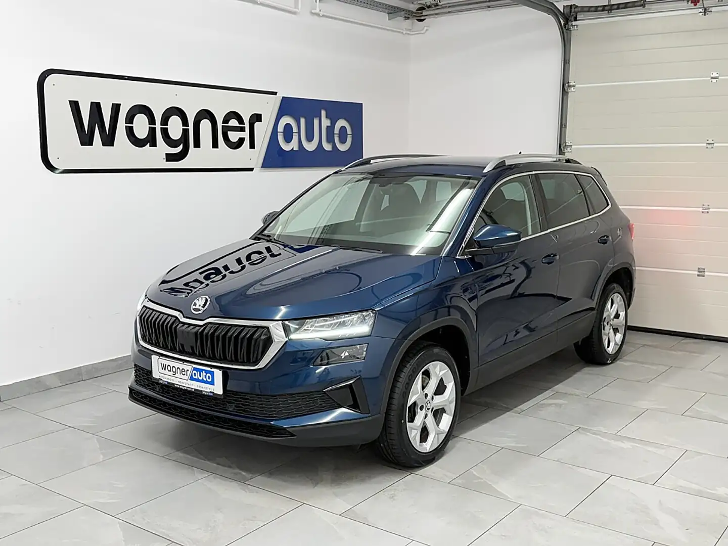 Skoda Karoq 1,5 TSI ACT DSG Style.LED/ACC/Navi/el.AHK/RFK/S... Blau - 2