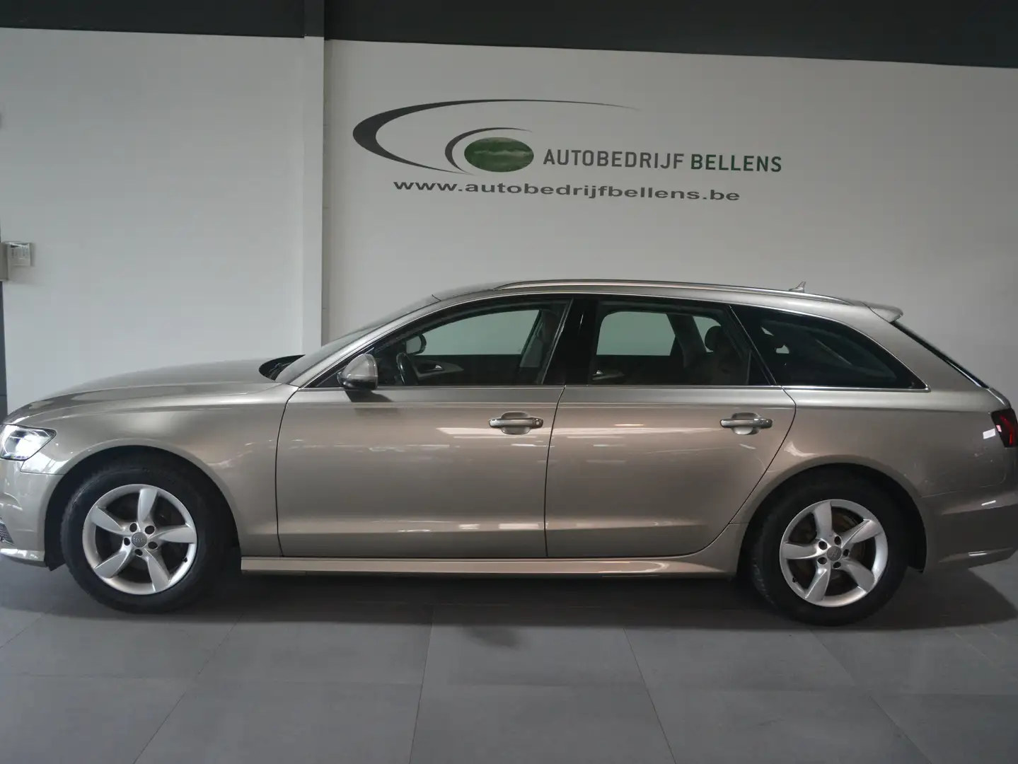 Audi A6 Avant 1.8 TFSI ultra S tronic / LEDER / NAVI + CAM Beige - 1