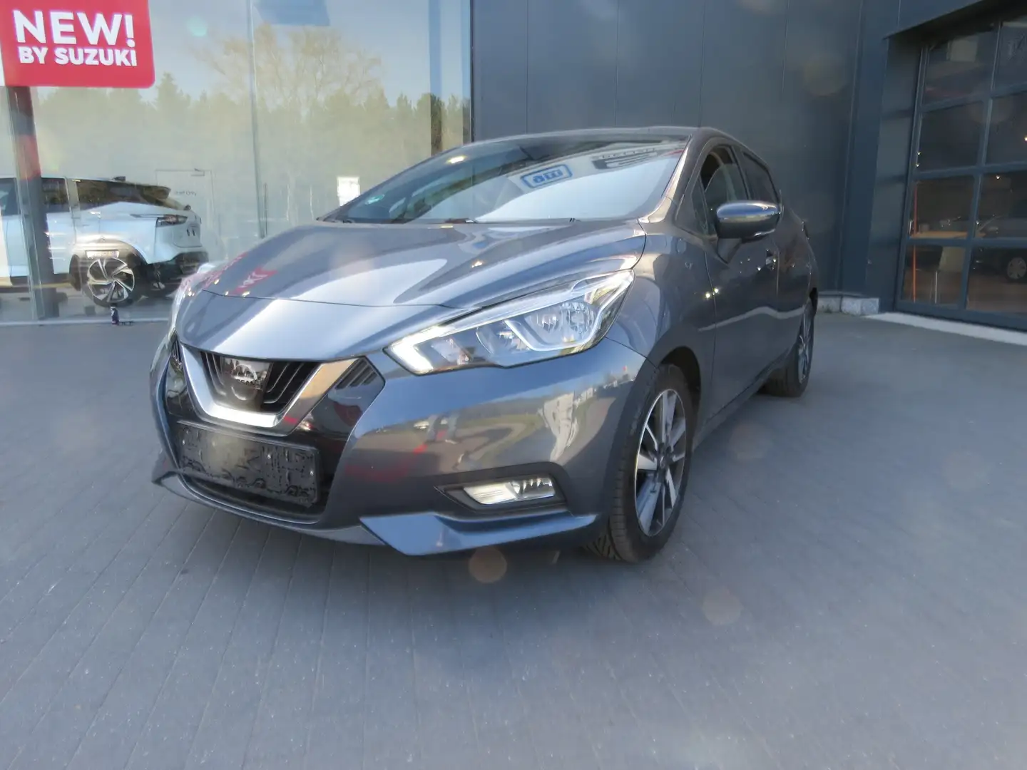 Nissan Micra 0.9 IG-T N-Connecta (EU6.2) Gris - 1