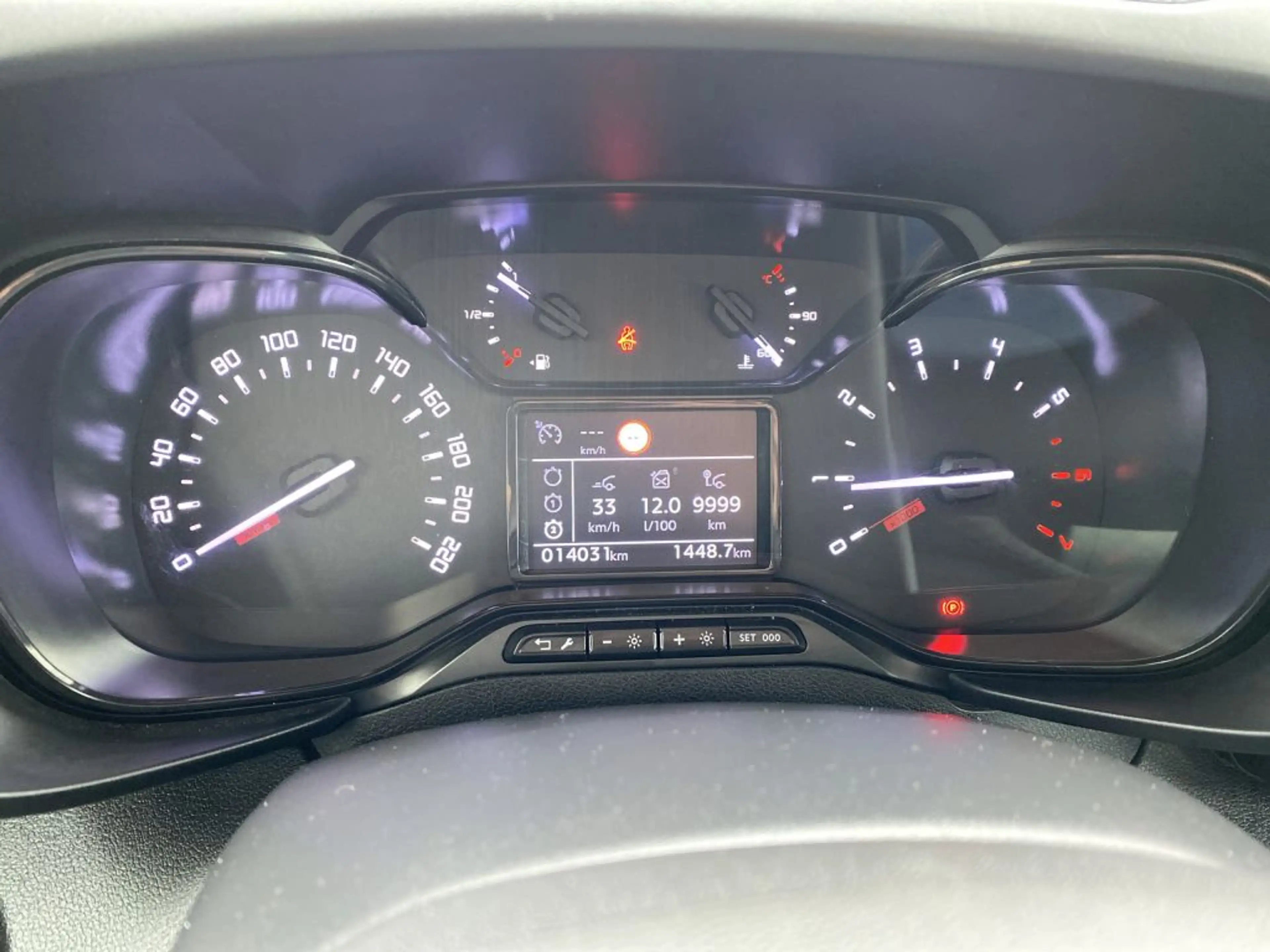Citroen Berlingo M PureTech 110 FEEL *Keyless*Touch 8 Zoll*PDC*CP* — photo 13