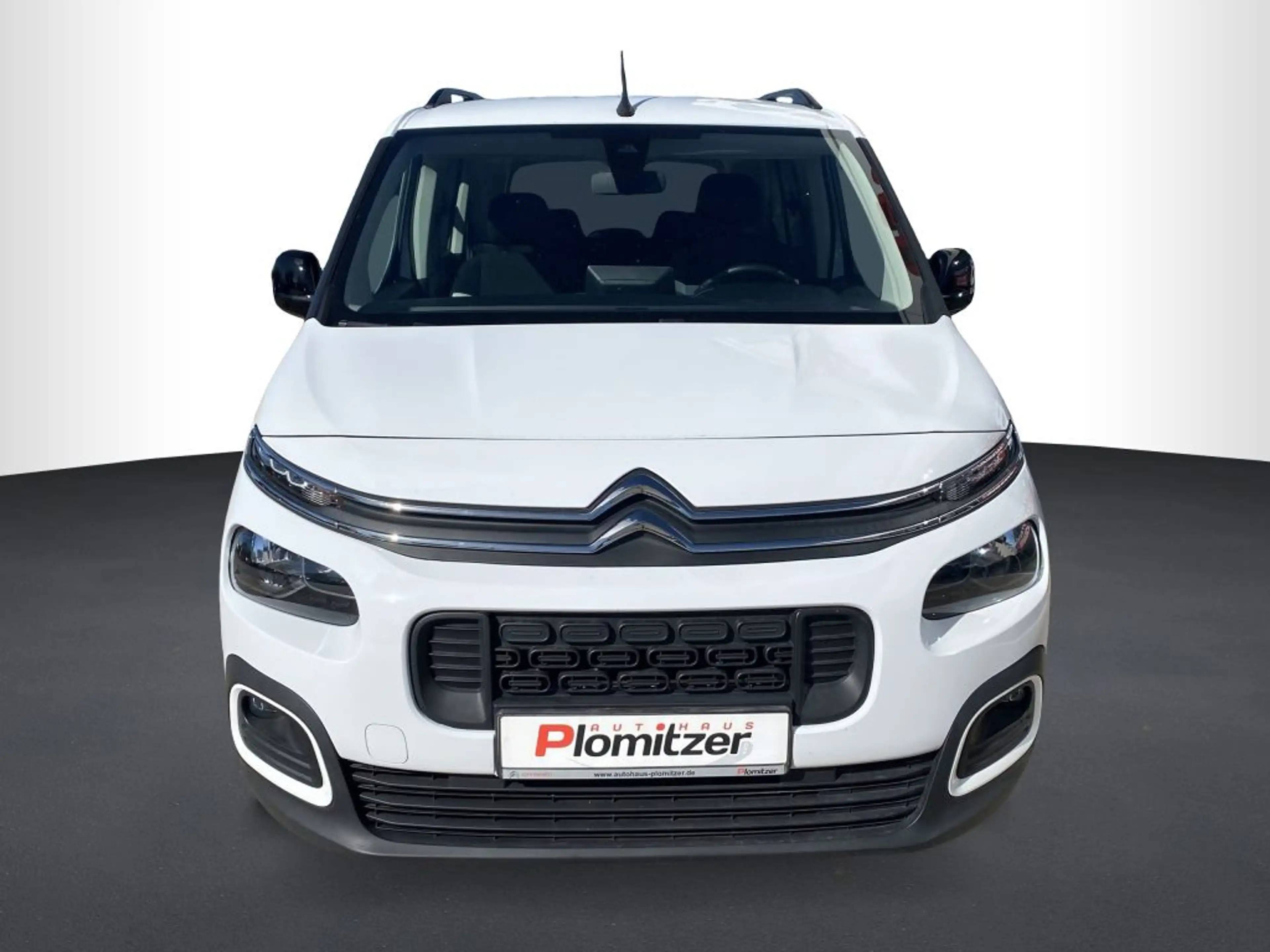 Citroen Berlingo M PureTech 110 FEEL *Keyless*Touch 8 Zoll*PDC*CP* — photo 3