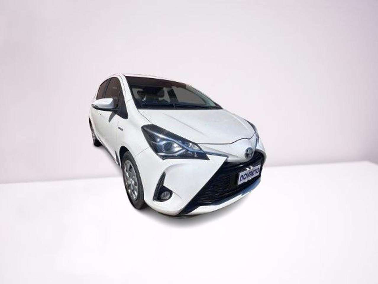 Toyota Yaris 1.5 Hybrid 5 porte Business