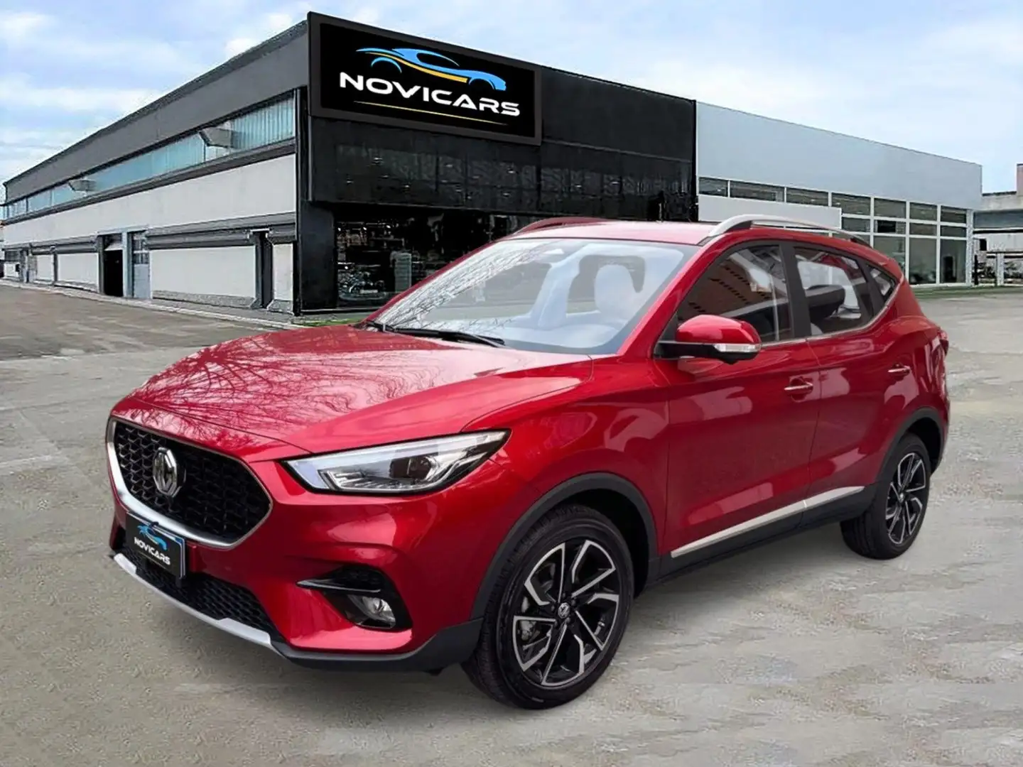 MG ZS 1.5 Luxury Rosso - 1