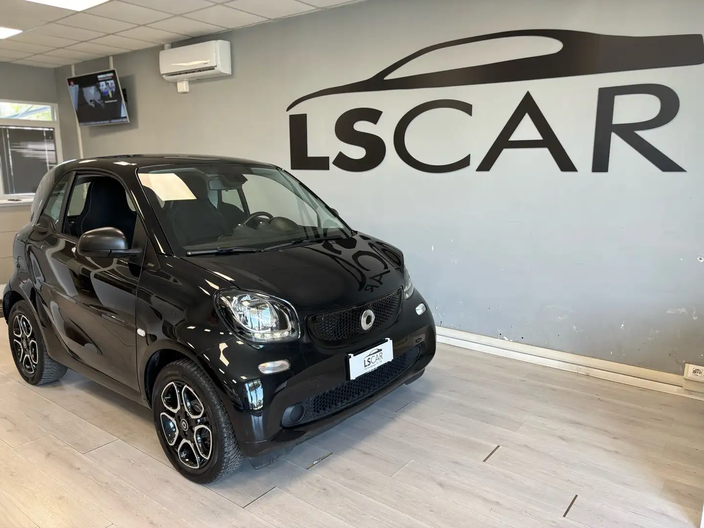smart forTwo 1.0 Passion 71cv~Unipro~Promo~Finanziamento Nero - 1