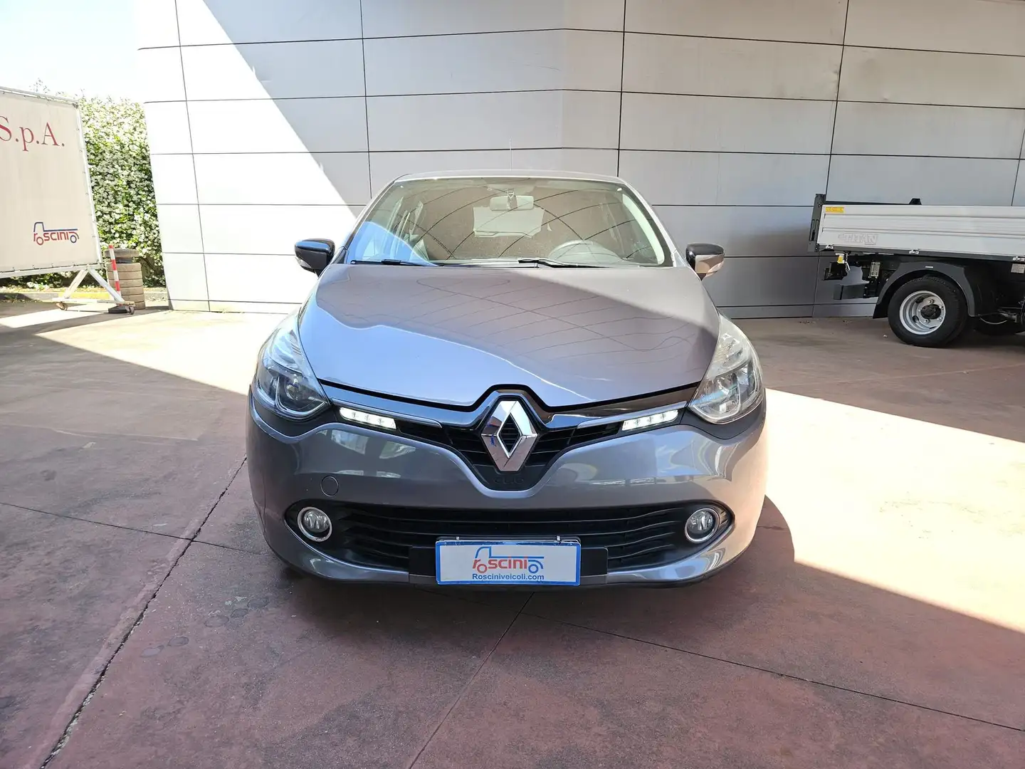 Renault Clio Clio 1.5 dCi 8V 75CV 5 porte Costume National Gris - 2
