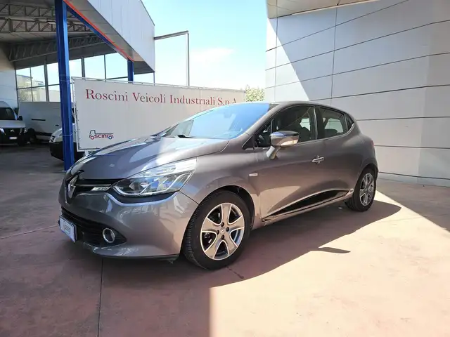 Renault Clio Clio 1.5 dCi 8V 75CV 5 porte Costume National