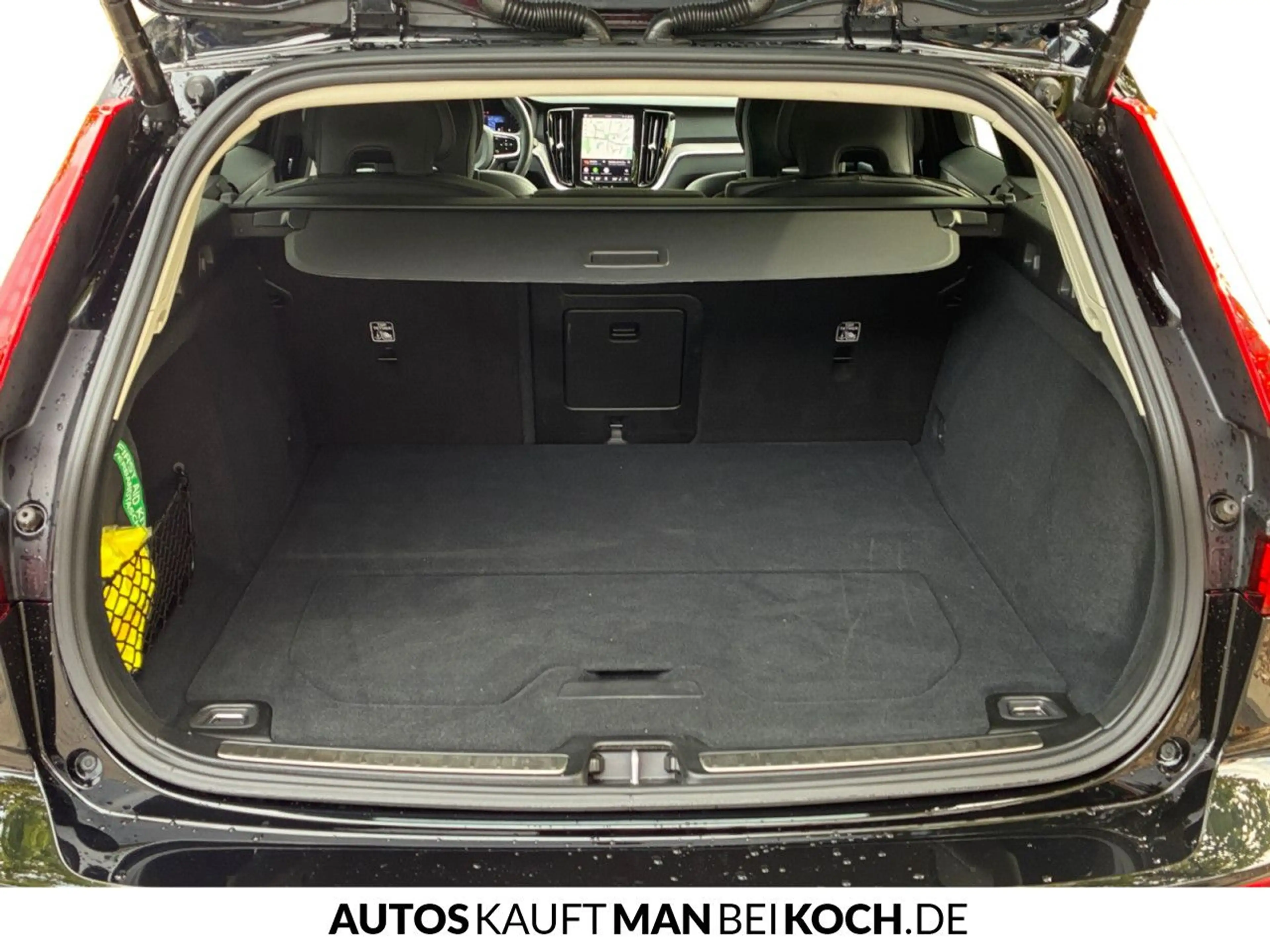 Volvo V60 B4 B Plus Dark ACC BLIS PANO H/K 360° Notrad — photo 14