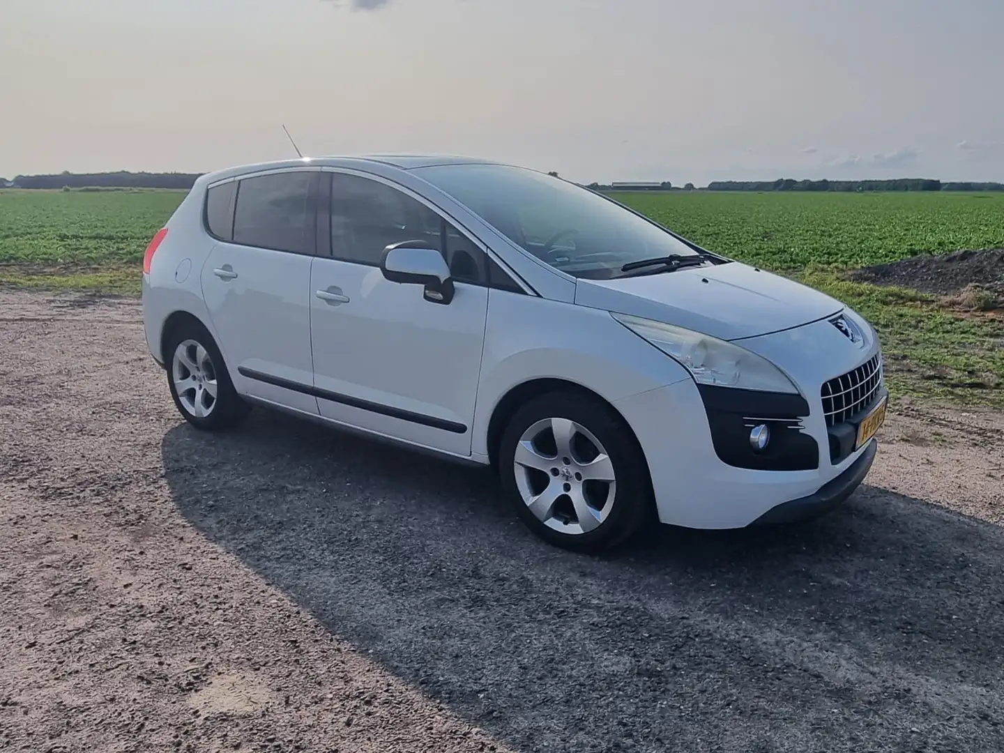 Peugeot 3008 3008 1.6 VTi ST Wit - 1