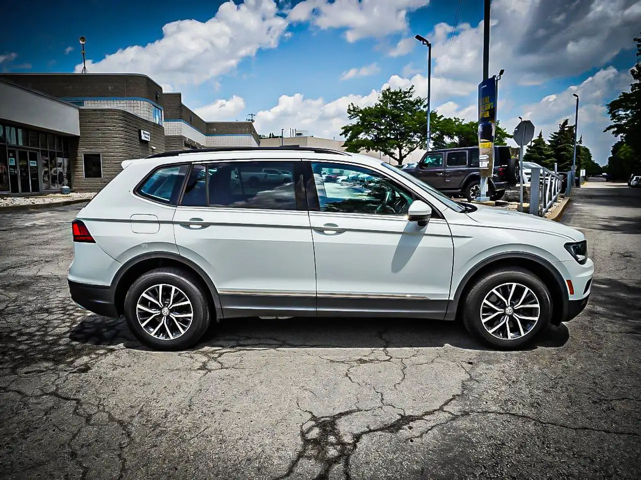 Volkswagen Tiguan снимка Volkswagen Tiguan