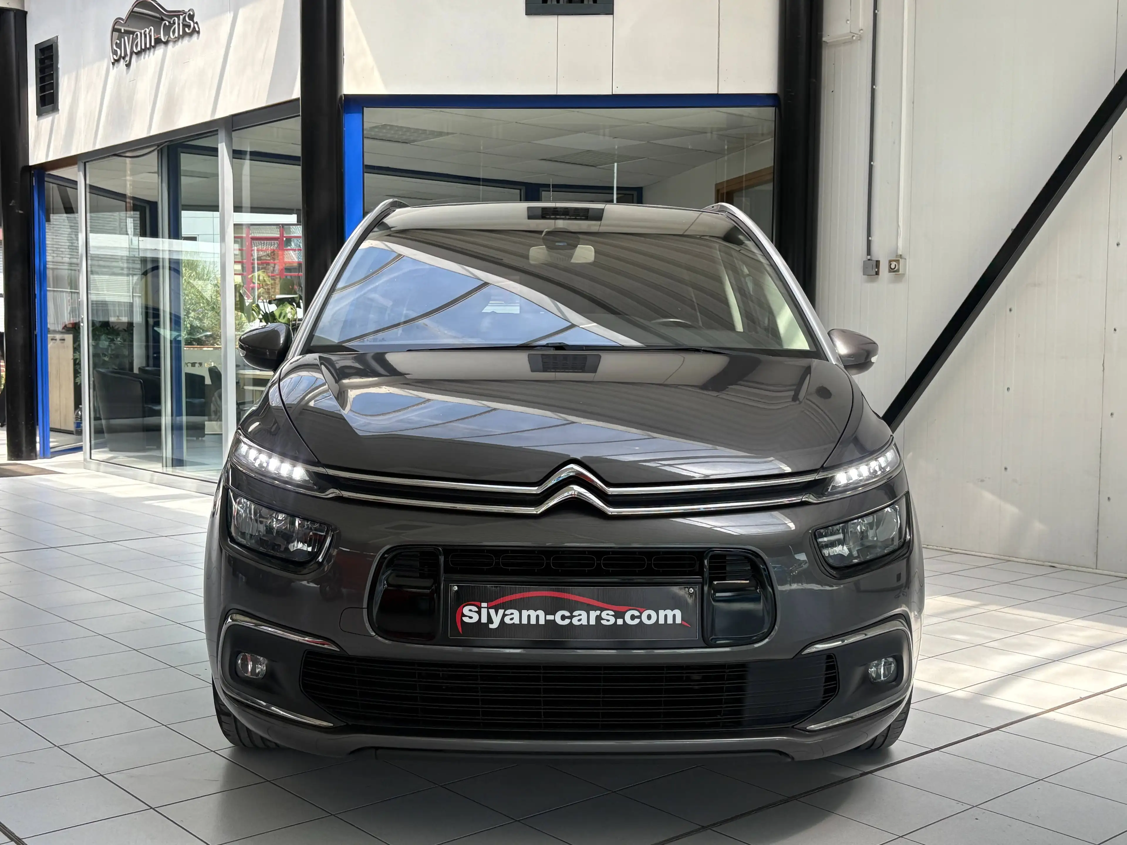 Citroen Grand C4 Picasso Grand C4 Picasso 1.6 HDi *7 PLACES * GPS * CAMERA * CARPLAY * PDC * JANTES * — photo 8