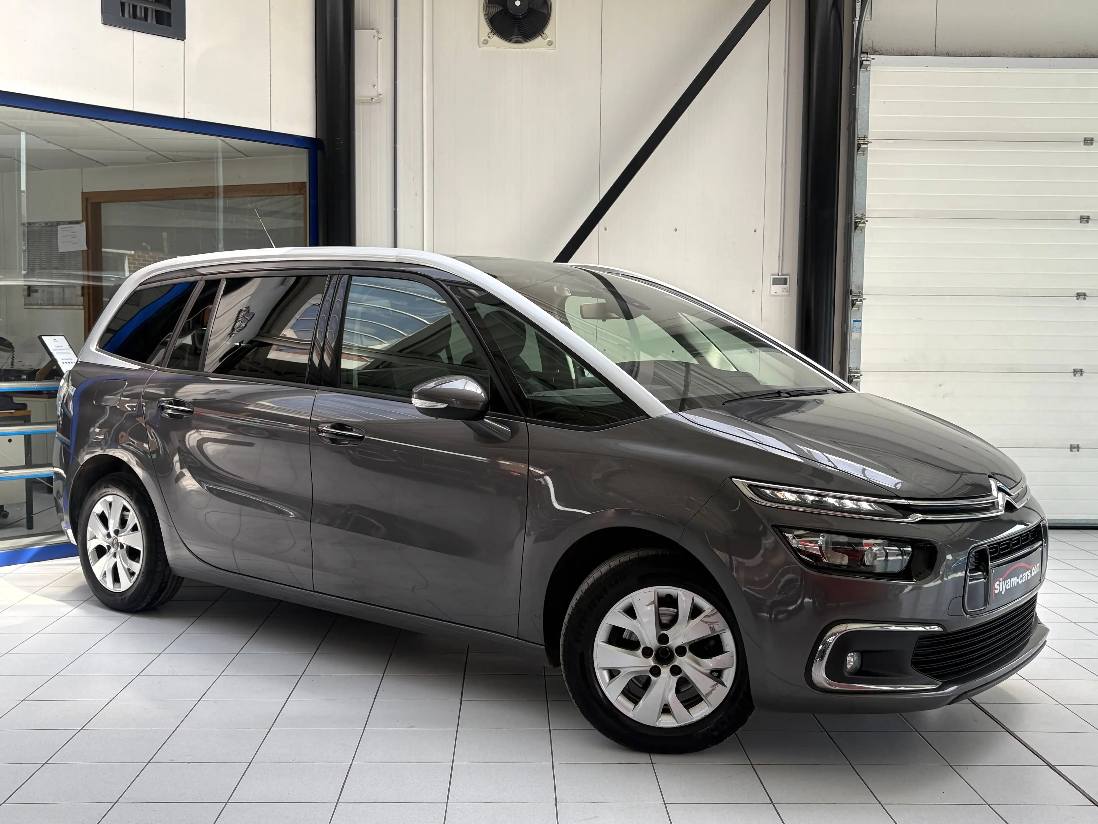 Citroen Grand C4 Picasso Grand C4 Picasso 1.6 HDi *7 PLACES * GPS * CAMERA * CARPLAY * PDC * JANTES * — photo 7
