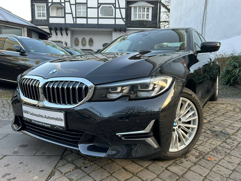 BMW 320 320dA Luxury Line Leder/Navi/LED/1.Hand — photo 2