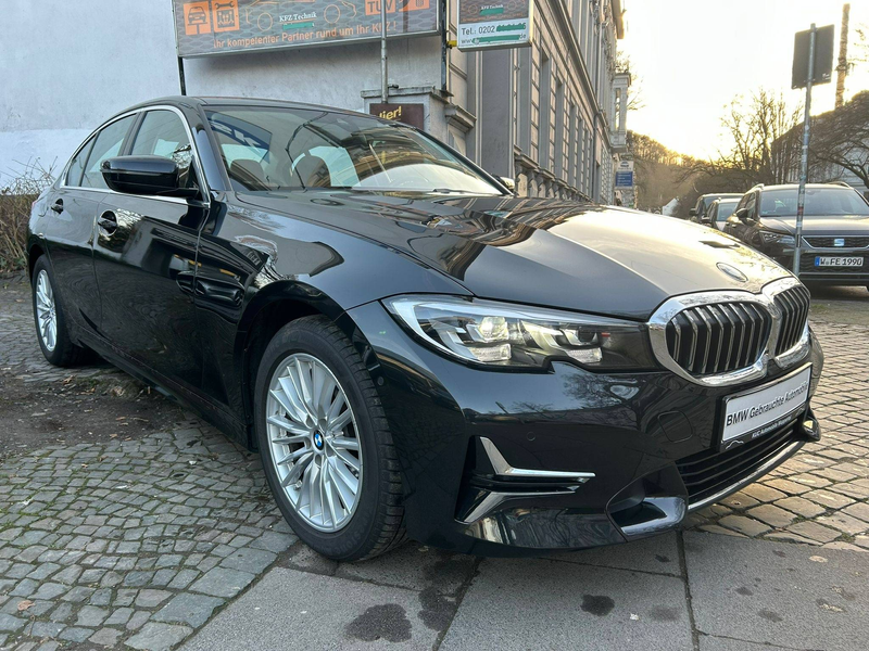 BMW 320 320dA Luxury Line Leder/Navi/LED/1.Hand — photo 5