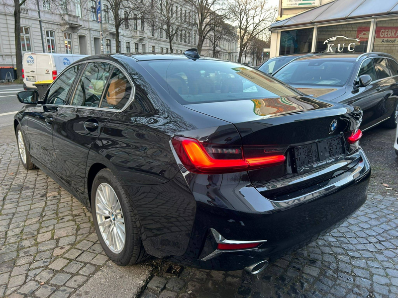 BMW 320 320dA Luxury Line Leder/Navi/LED/1.Hand — photo 9