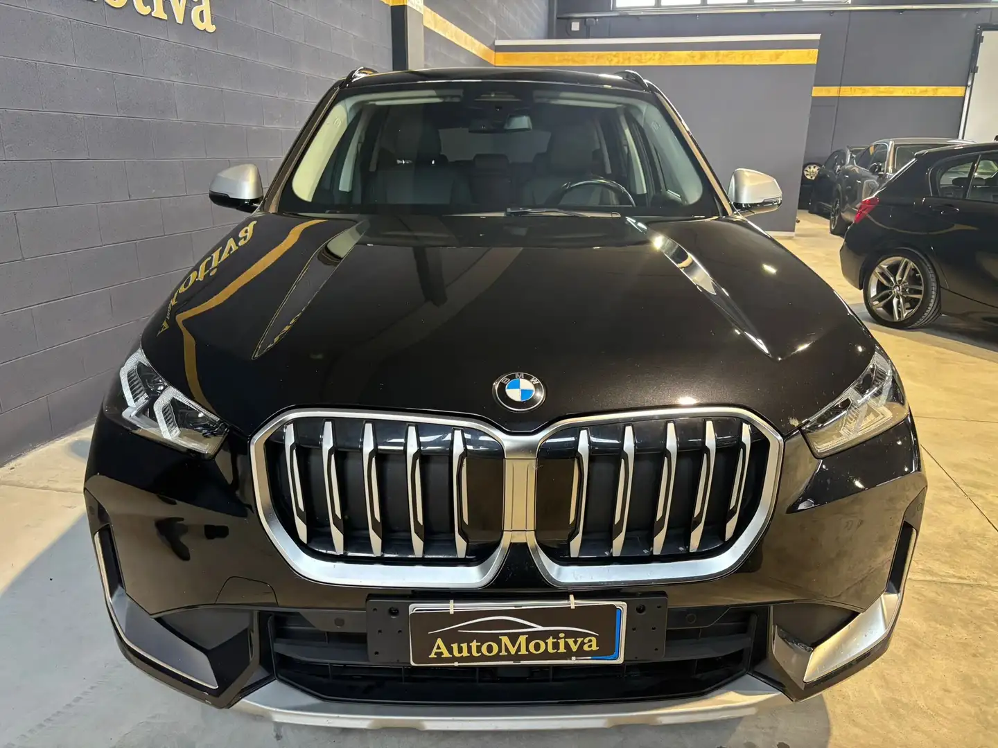 BMW X1 X1 U11 sdrive18d X-Line auto Schwarz - 2