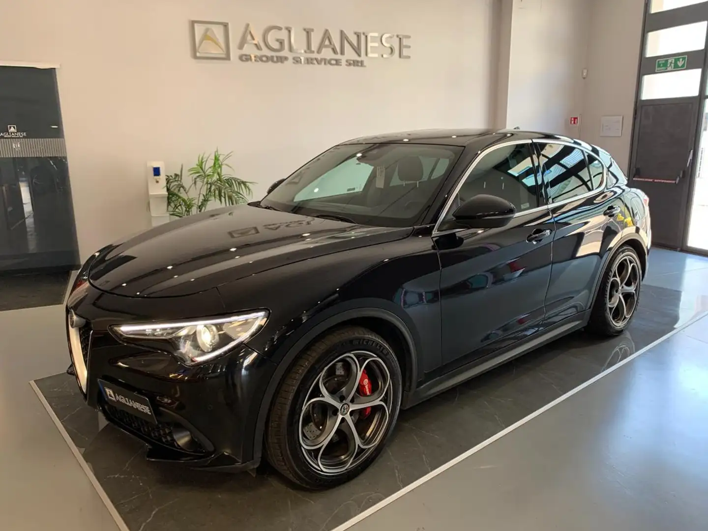 Alfa Romeo Stelvio 2.2 Turbodiesel 210 CV AT8 Q4 SPORT EDITION Noir - 1