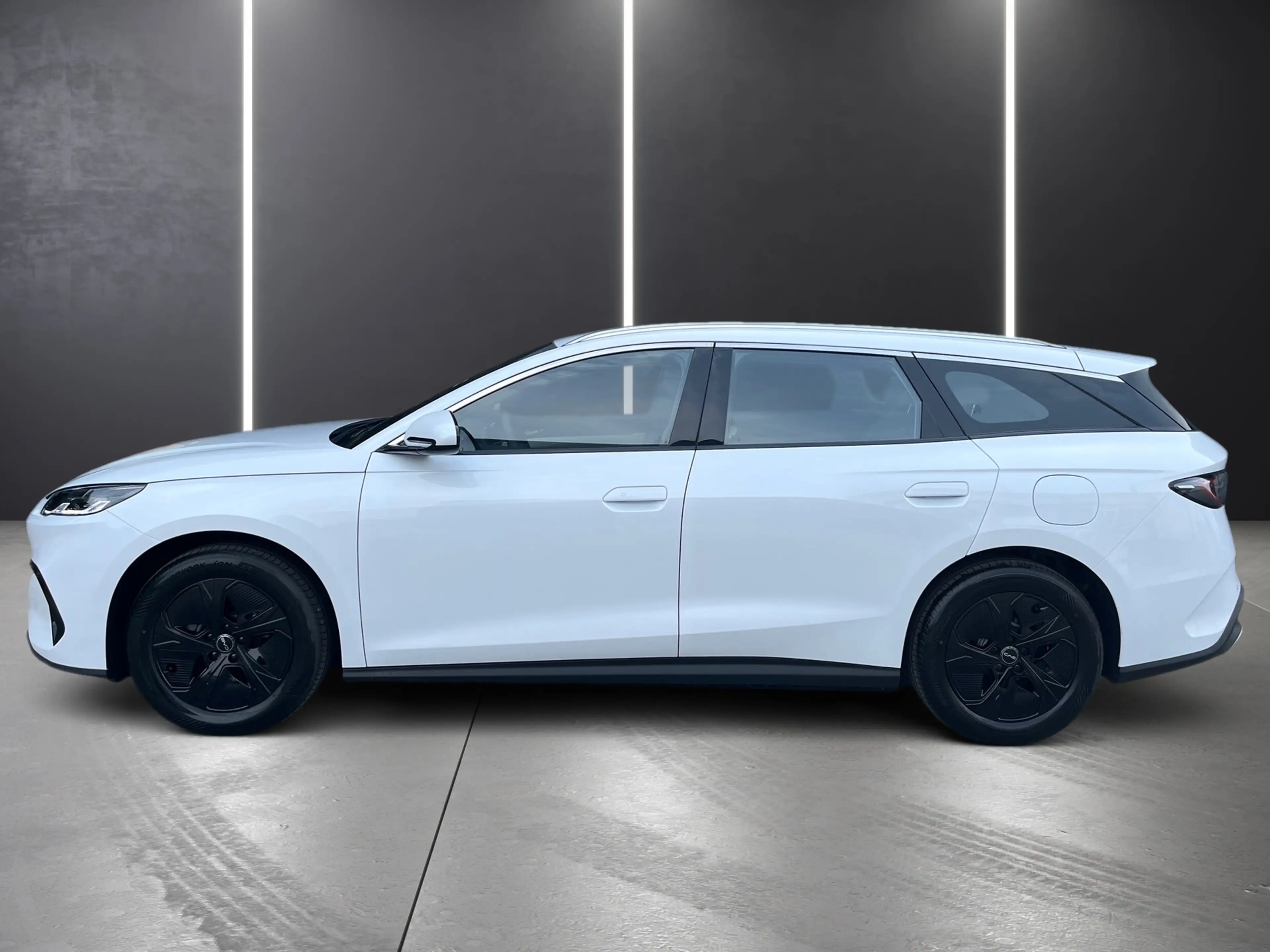 BYD Seal 6 DM-i Touring Boost — photo 3