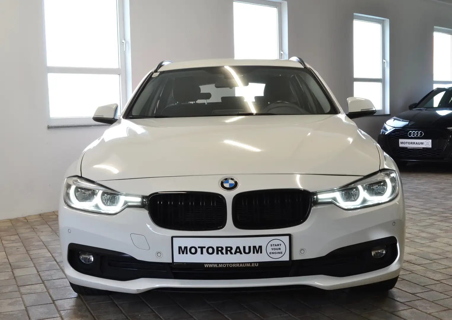 BMW 316 316d Touring Aut. LED - NAVI - SERVICE NEU - Blanc - 2