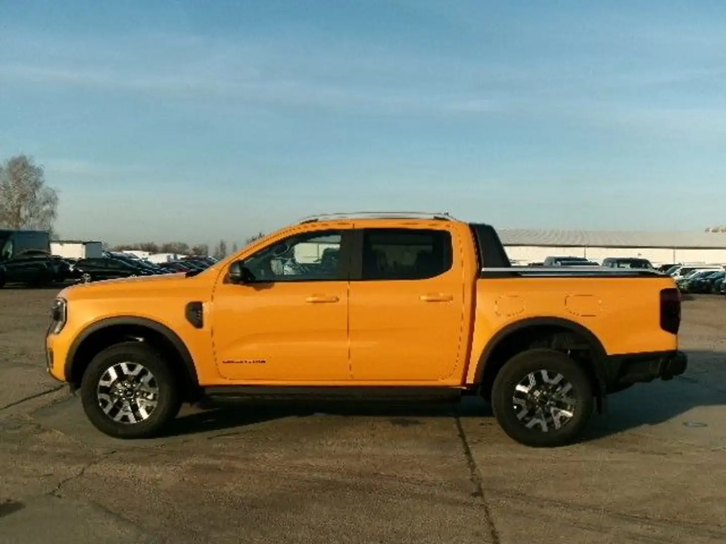 Ford Ranger Wildtrak DoKa 2.3L PHEV 4x4 AT el.Rollo Orange - 2