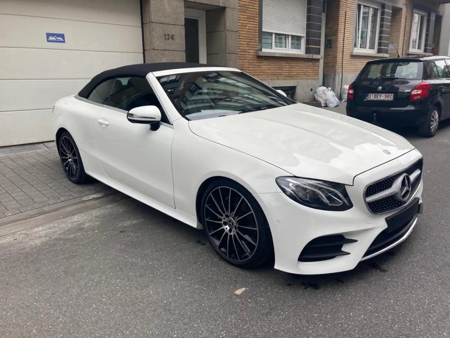 Mercedes-Benz E 300 d (EU6d-TEMP) Wit - 2