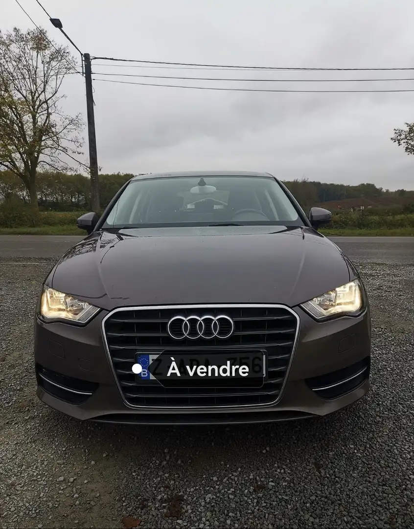 Audi A3 Sportback 1.6 TDi Ambiente - 1