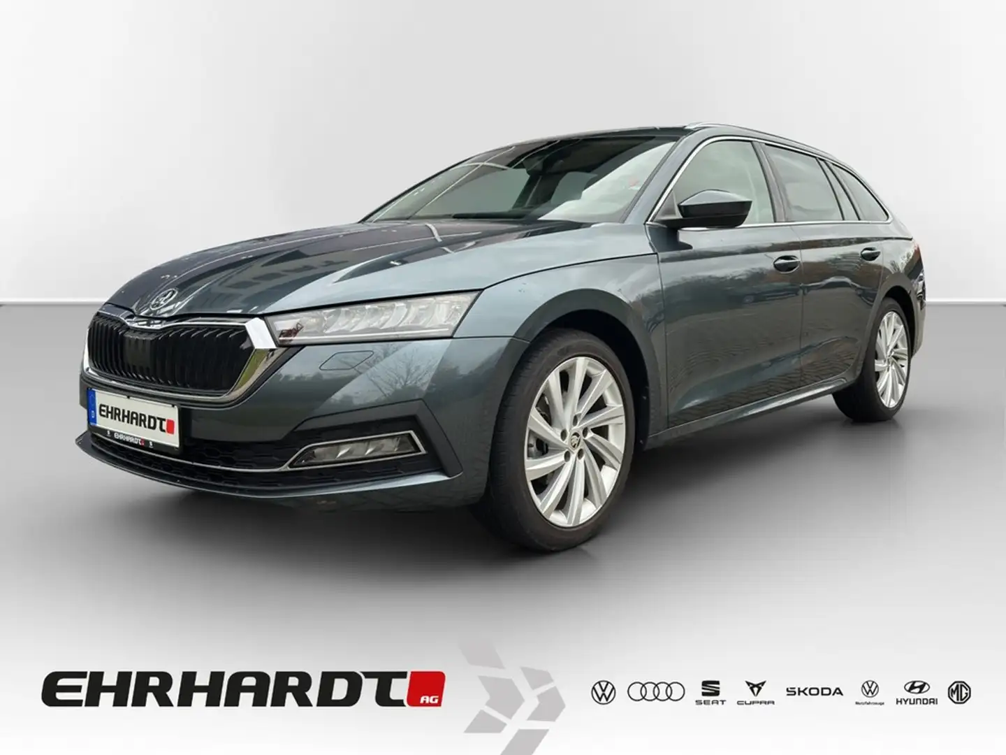 Skoda Octavia Combi 1.5 TSI e-TEC DSG Style AHK*LED*NAV*STHZG... Grau - 1