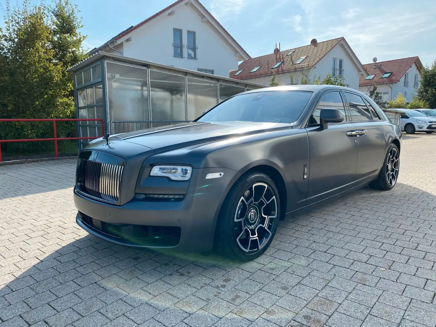 Rolls-Royce Ghost Black Badge *PROVENANCE* Grijs - 1