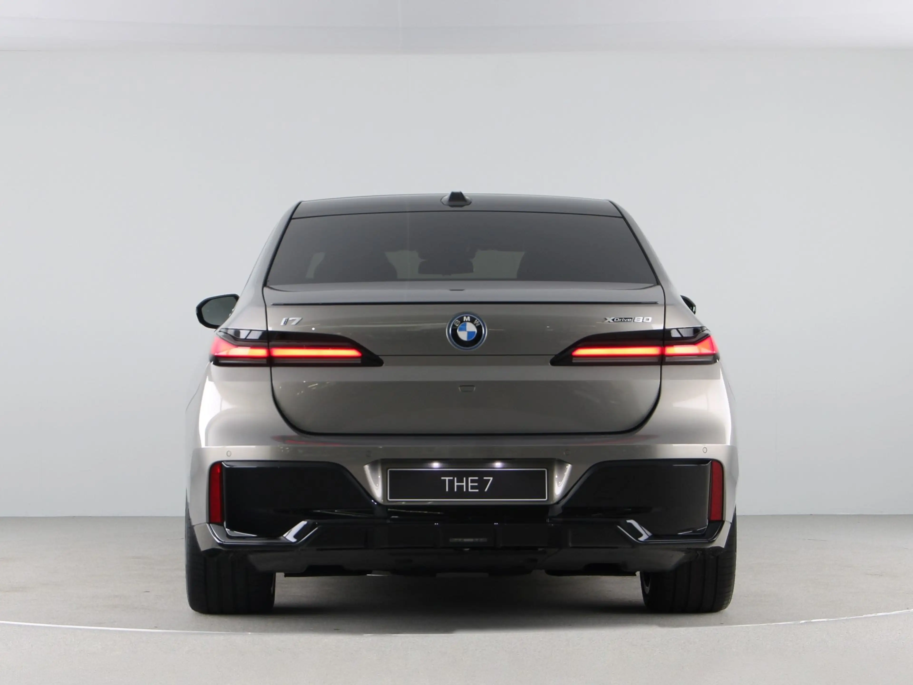 BMW i7 xDrive60 106 kWh — photo 10