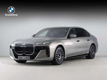 xDrive60 106 kWh Privilege Edition