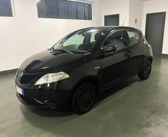Lancia Ypsilon Ypsilon 1.2 Platinum *UNIPROPRIETARIO*
