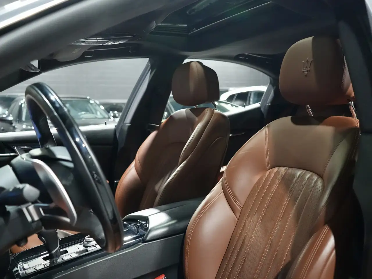 Maserati Ghibli снимка Maserati Ghibli