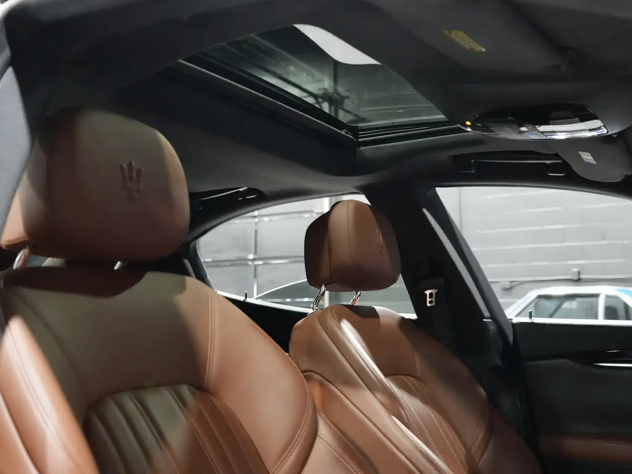 Maserati Ghibli снимка Maserati Ghibli