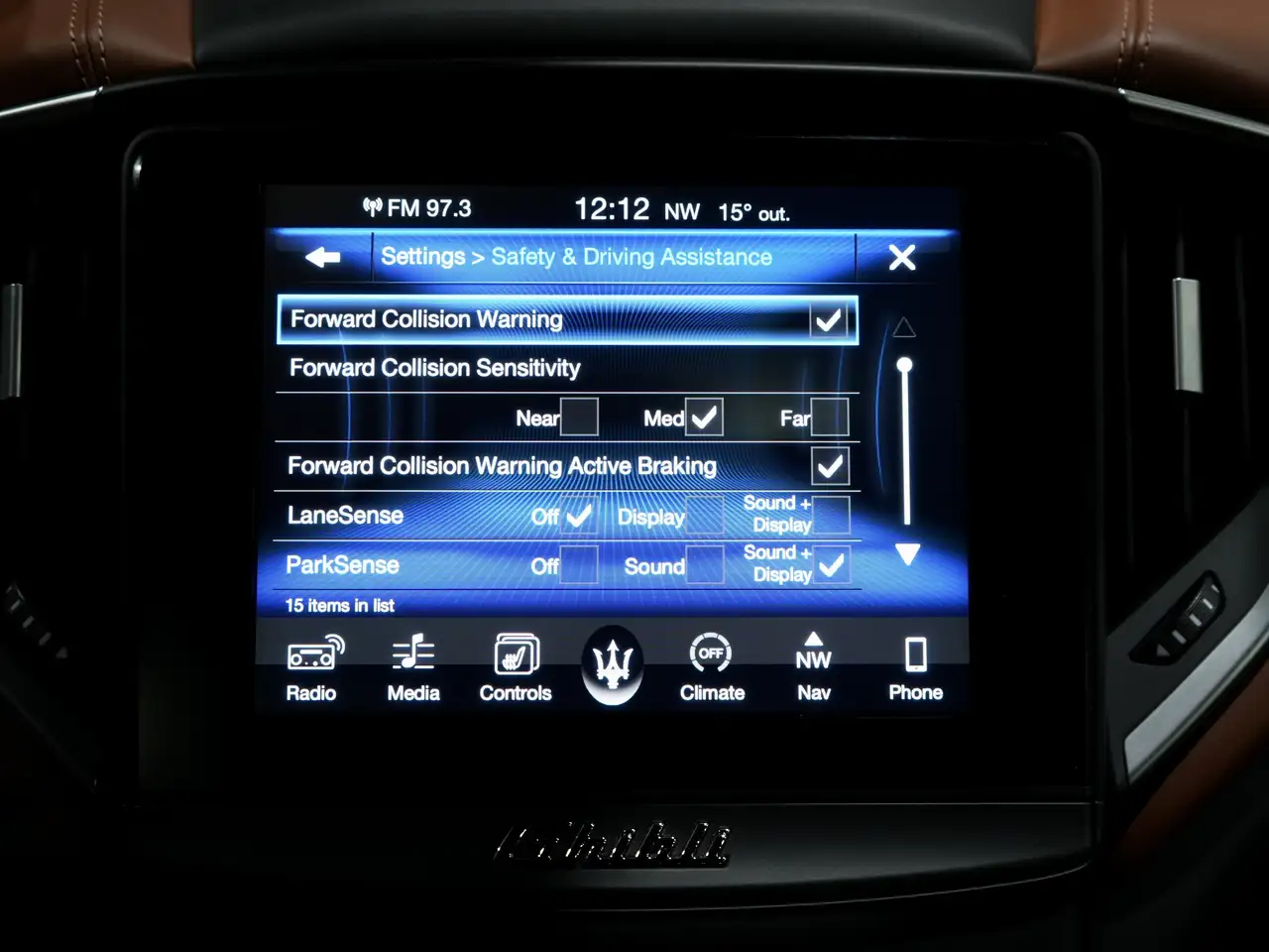 Maserati Ghibli снимка Maserati Ghibli