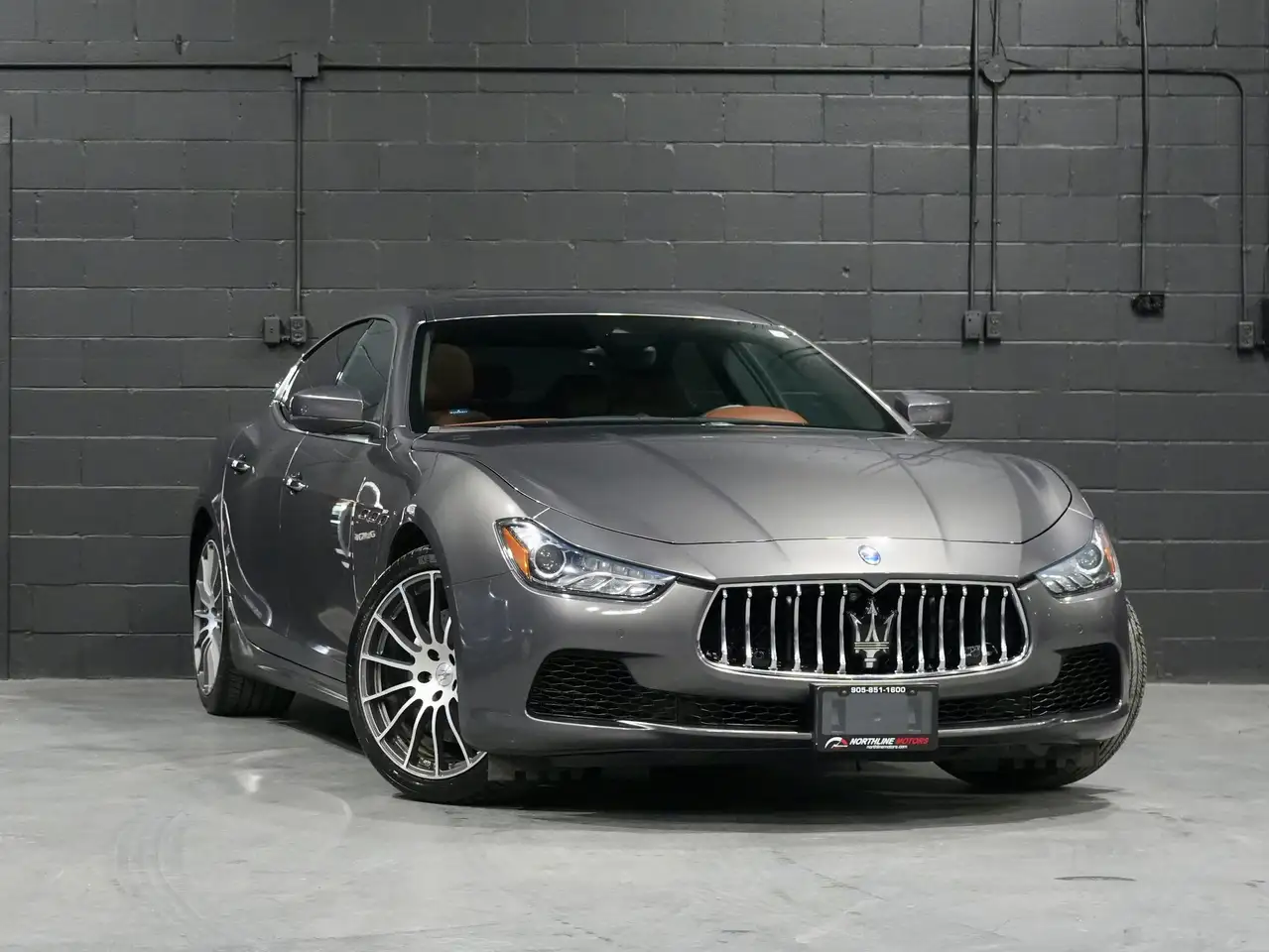 Maserati Ghibli снимка Maserati Ghibli
