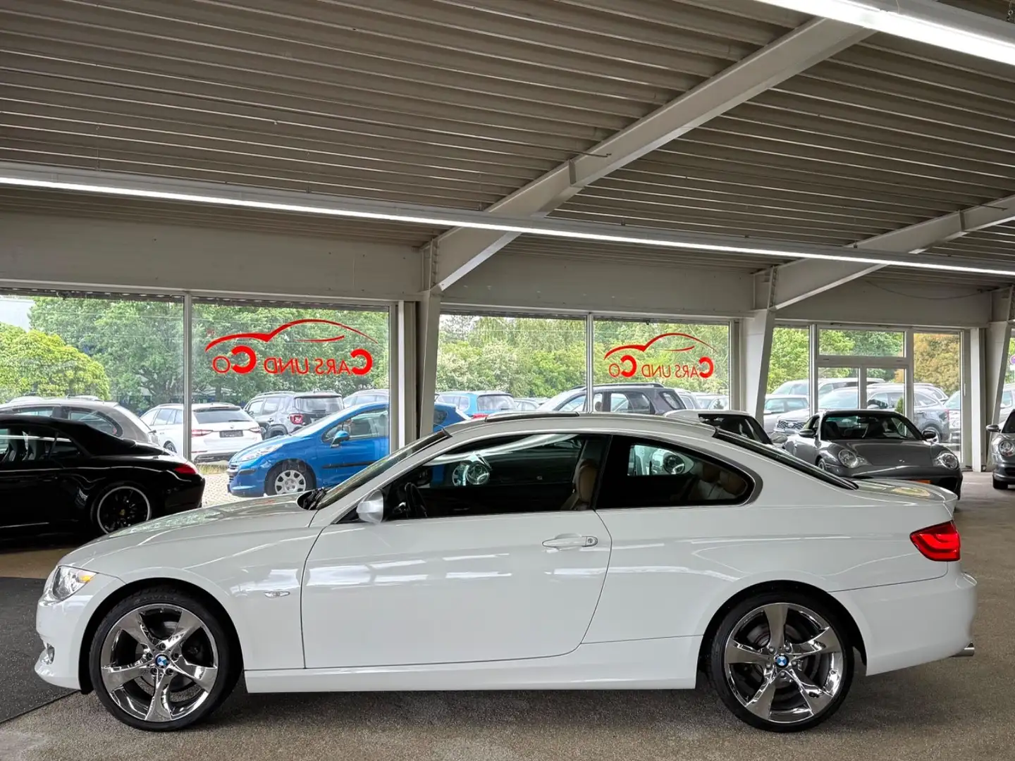 BMW 320 d Coupe xDrive ATG *SDACH*NAV*SHZ*BX*PDC*LED Blanc - 2