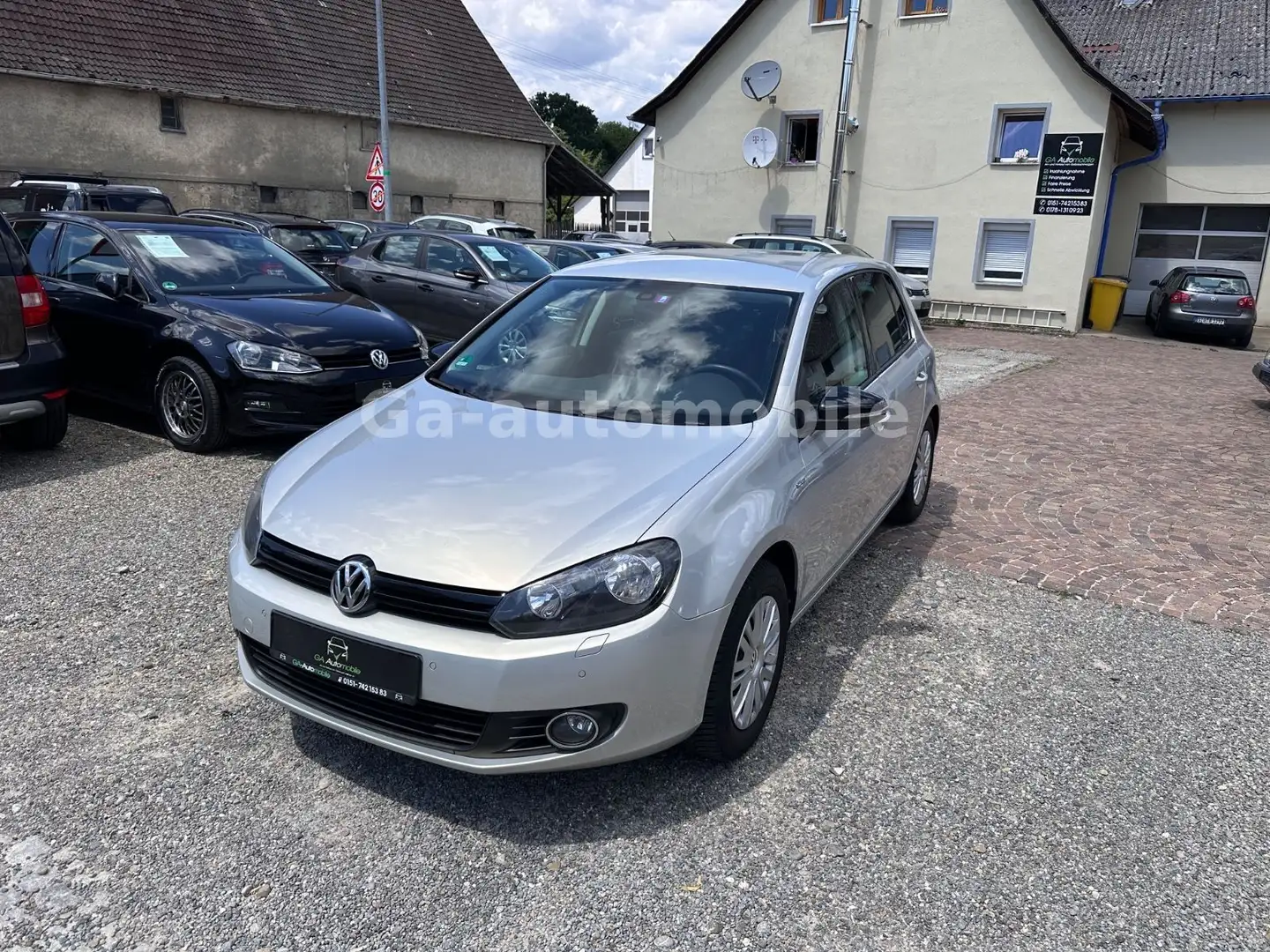 Volkswagen Golf VI ** 1. Hand ** Lückenl. Service ** Or - 2