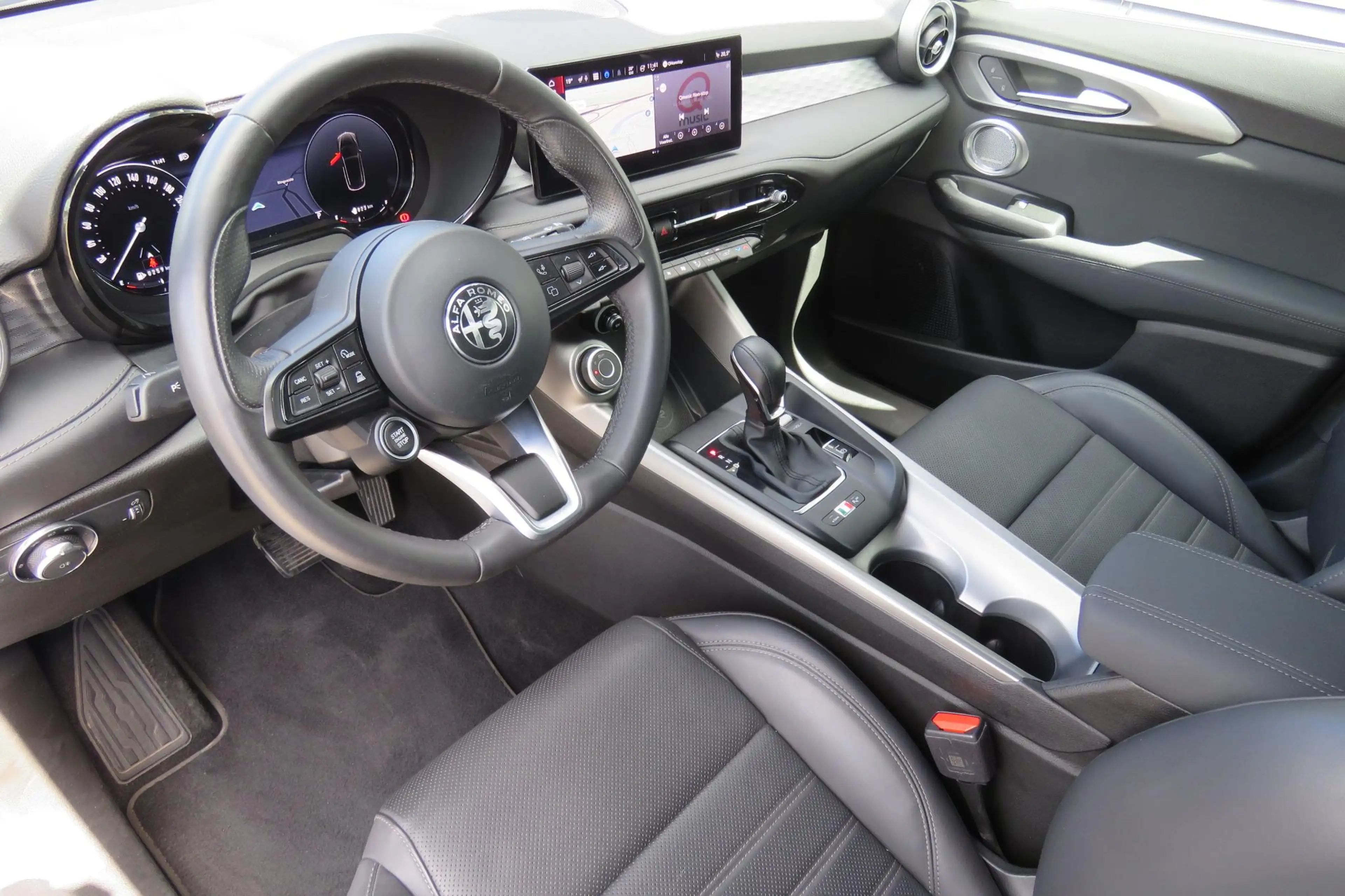 Alfa Romeo Tonale 1.3T PHEV Ti Harman Kardon | Stoelverwarming/koeli — photo 9