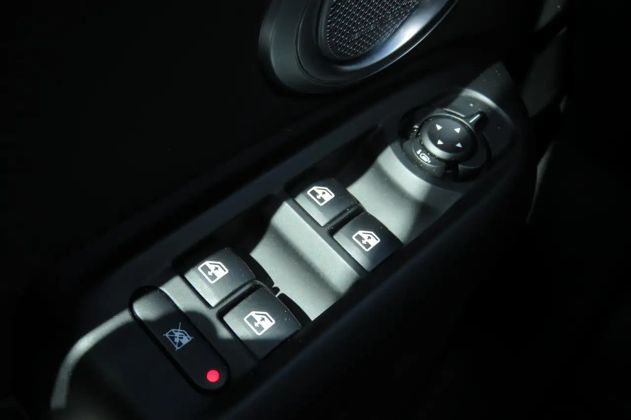 Alfa Romeo Tonale 2023 — фото 12