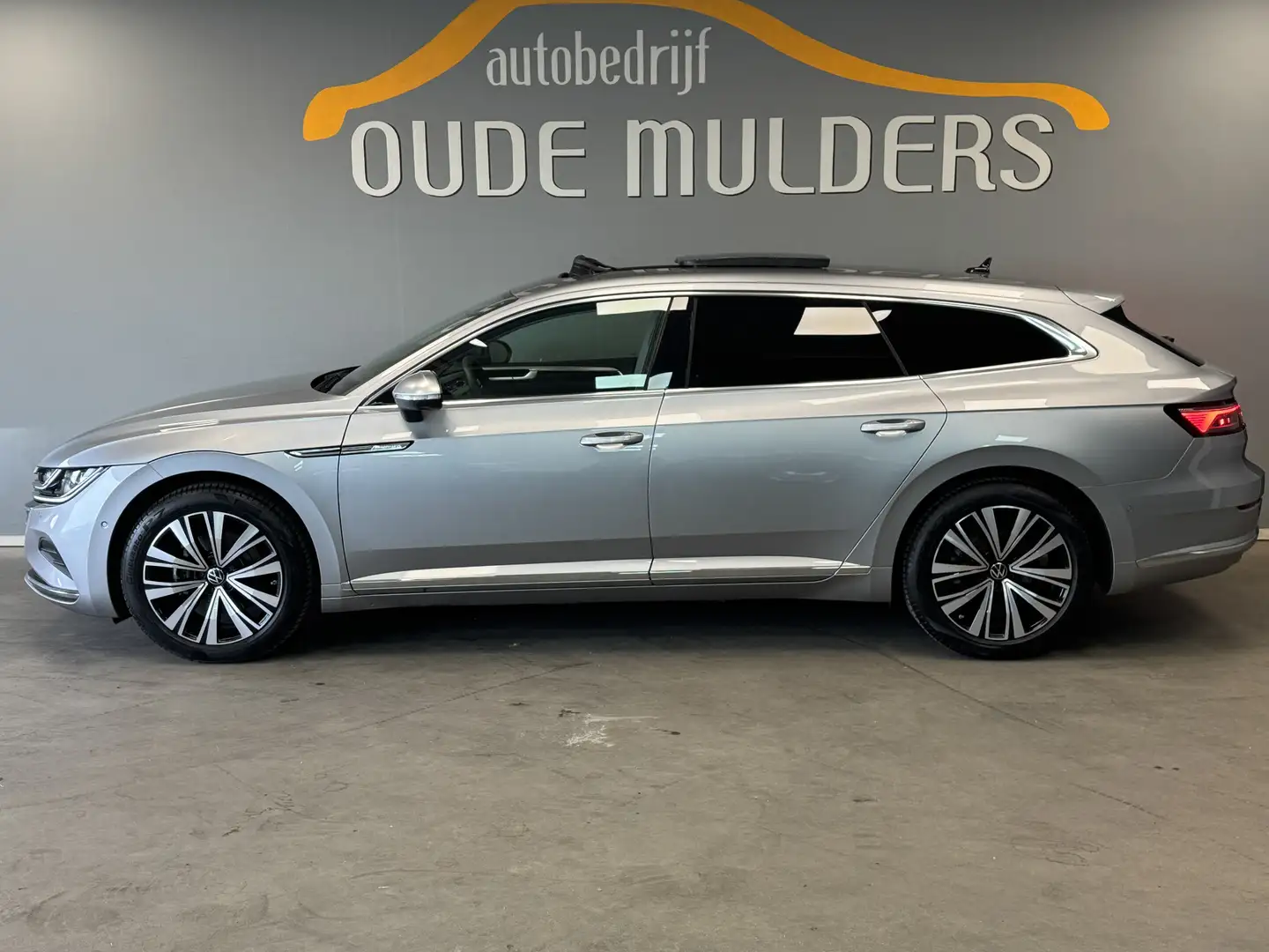 Volkswagen Arteon Shooting Brake 1.4 TSI eHybrid Elegance Business+ Zilver - 2