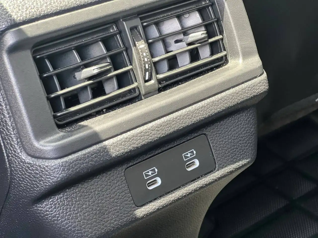 Honda Accord photo Honda Accord